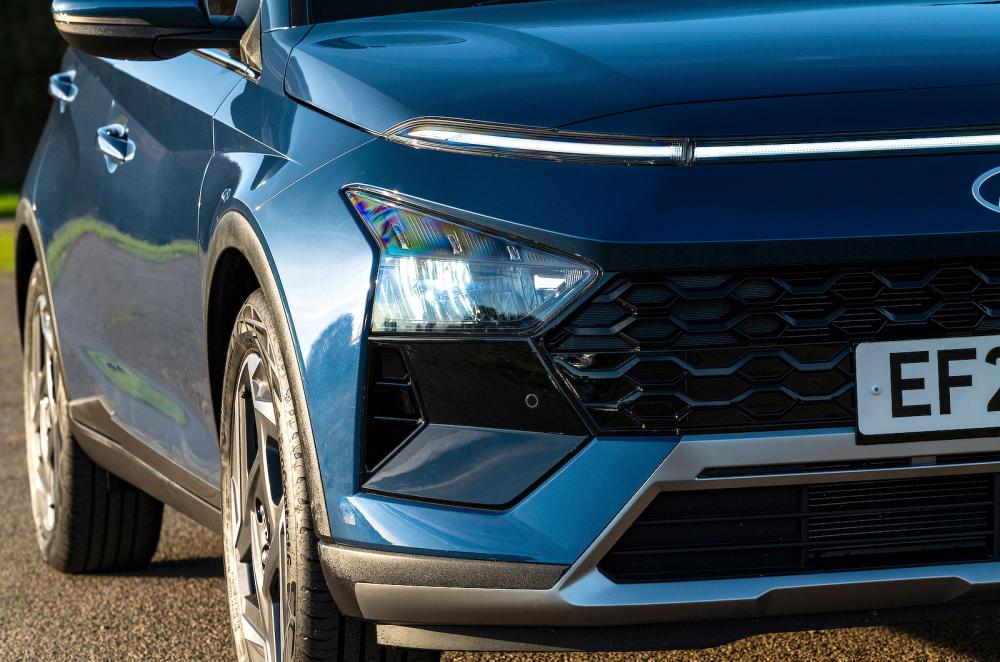 Hyundai Bayon headlights