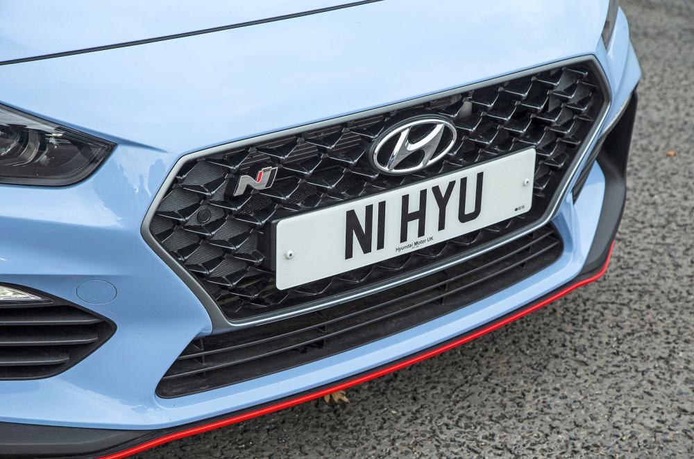 Hyundai i30 N grille detail