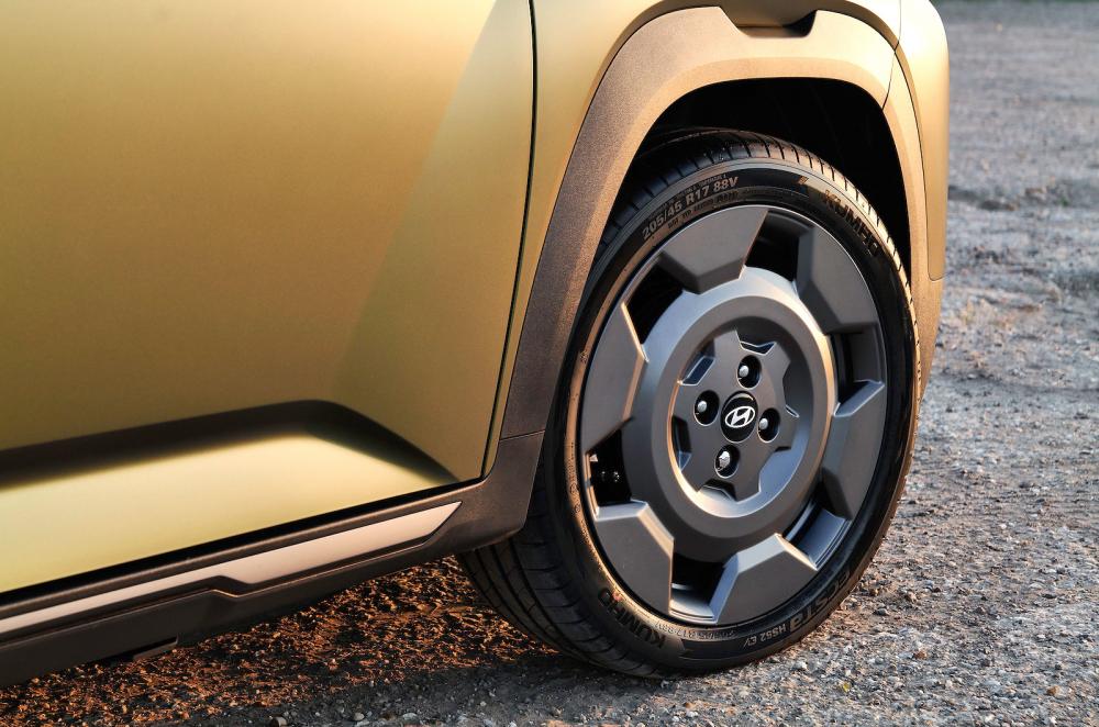 Hyundai Inster alloy wheel