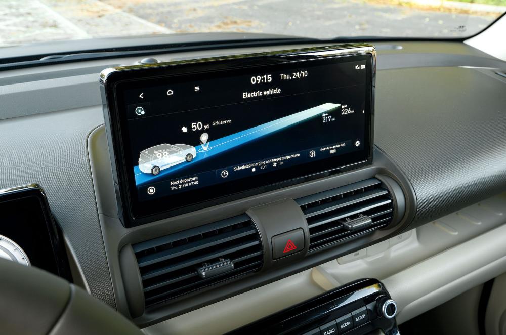 Hyundai Inster infotainment touchscreen