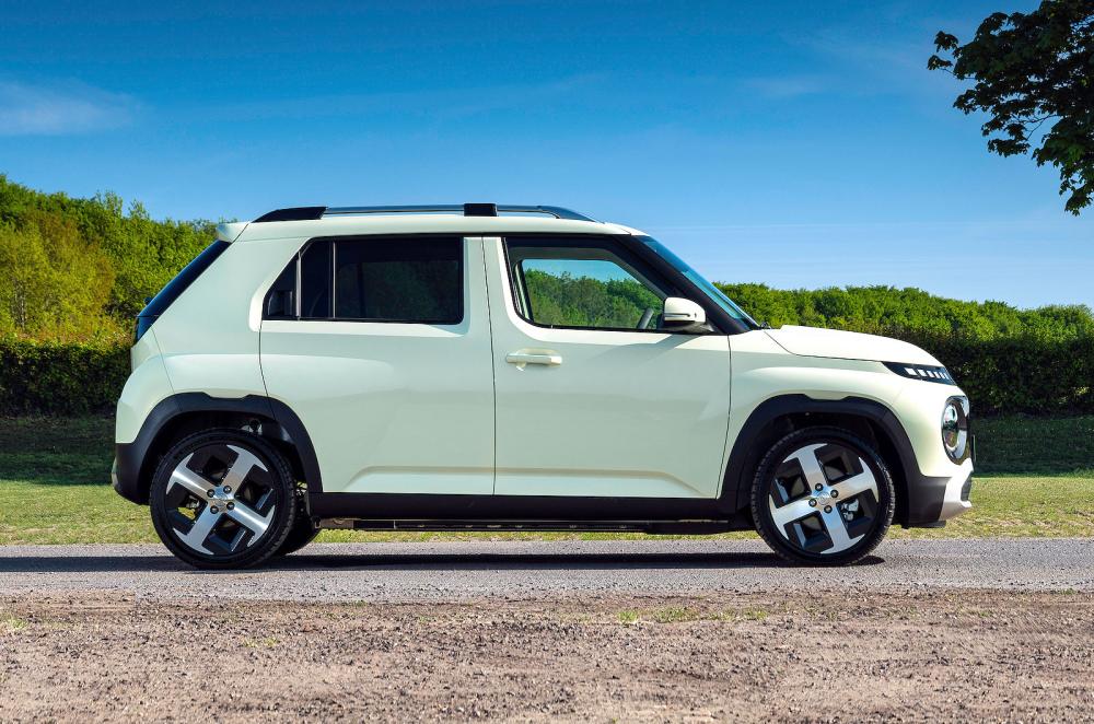 Hyundai Inster right static