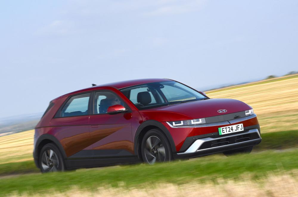 Hyundai Ioniq 5 front right driving