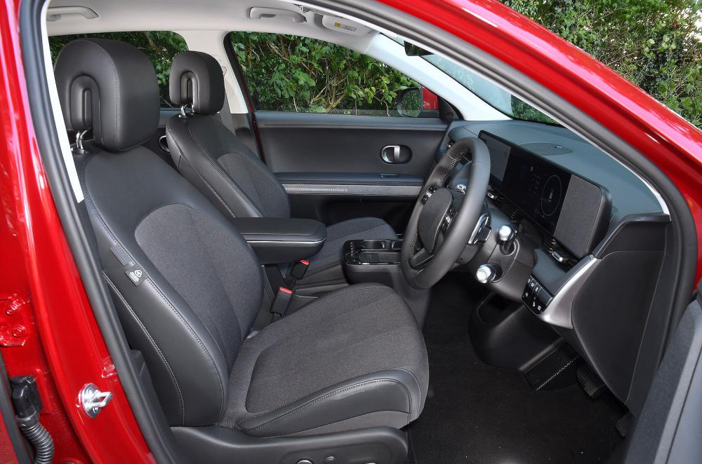 Hyundai Ioniq 5 front seats