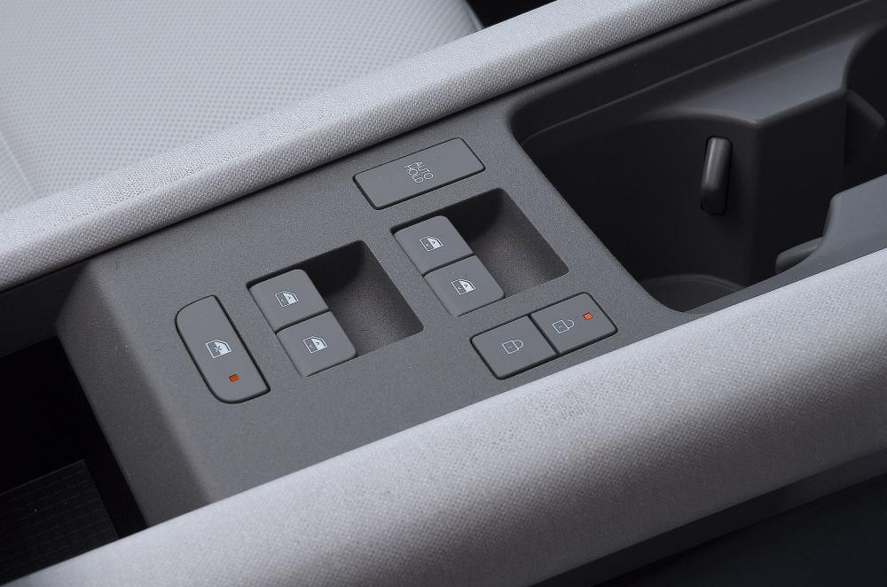 Hyundai Ioniq 6 interior detail