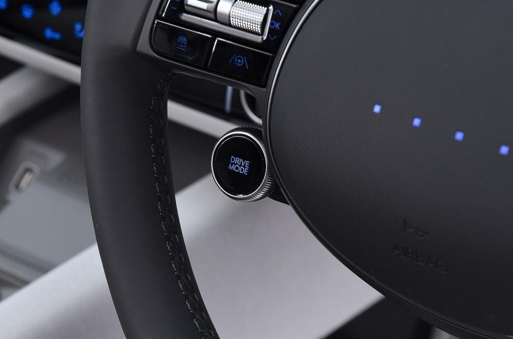 Hyundai Ioniq 6 interior steering wheel detail