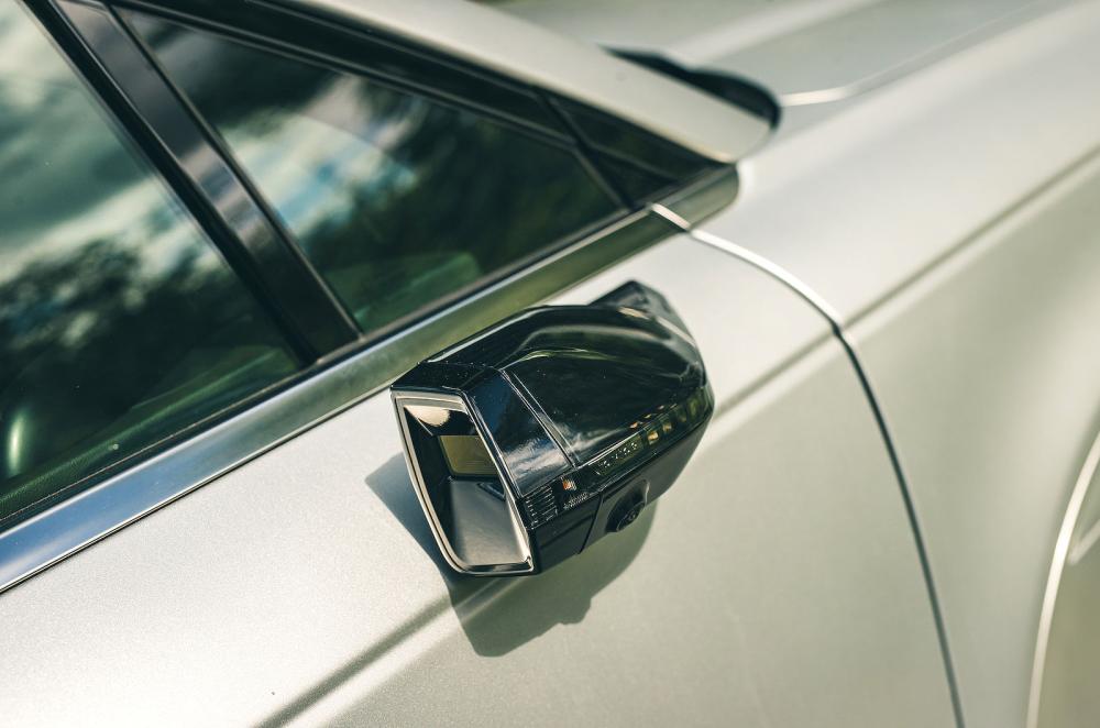 Hyundai Ioniq 9 digital wing mirror