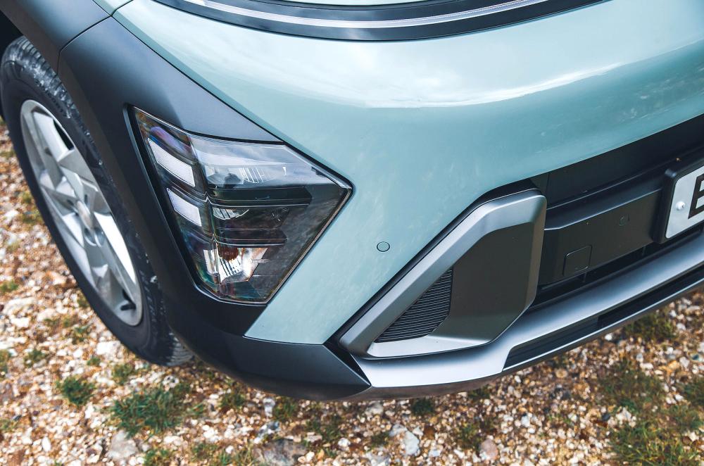 Hyundai Kona headlights detail