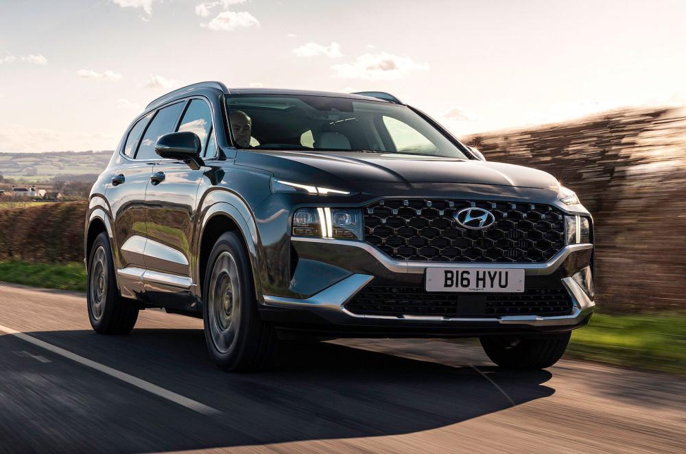 Used Hyundai Santa Fe 2018-2024 front right tracking