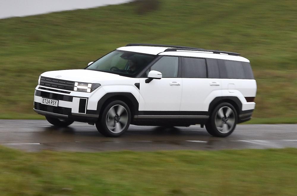 Hyundai Santa Fe left driving