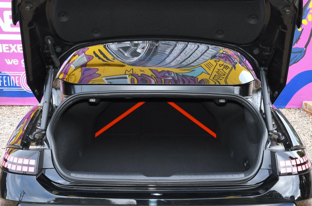 Hyundai Ioniq 6 N boot