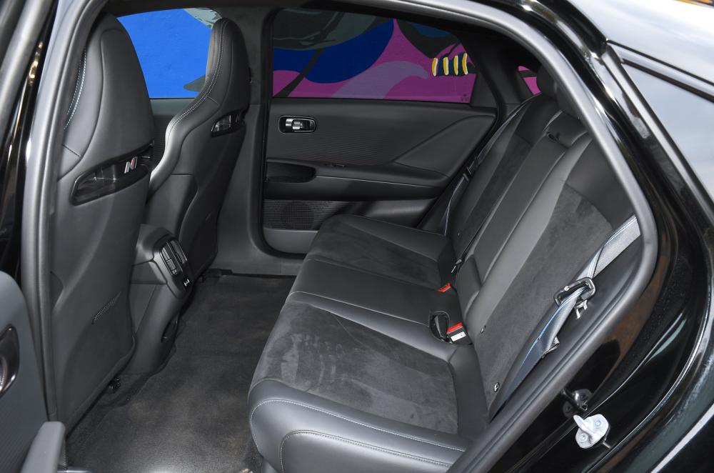 Hyundai Ioniq 6 N rear seats