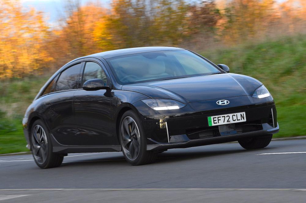 Hyundai Ioniq 6 front right driving