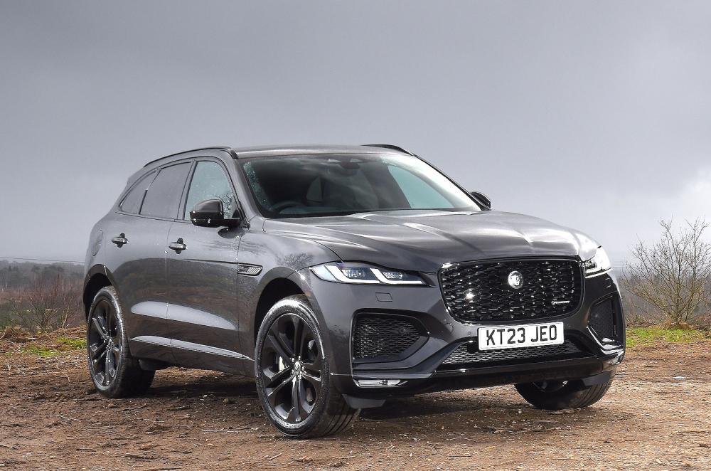 Jaguar F-Pace front right static