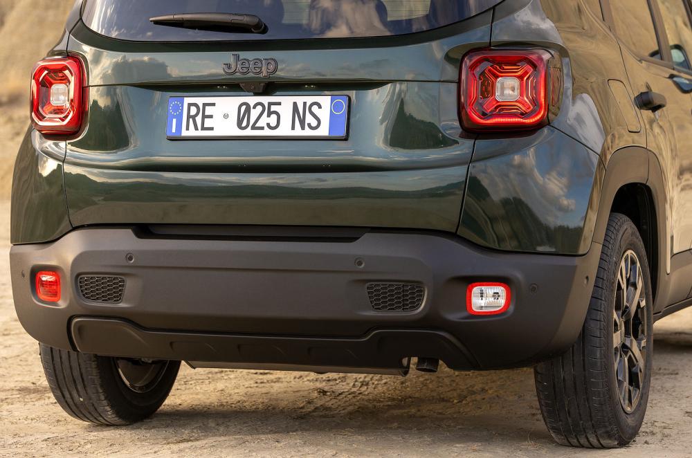 Jeep Renegade rear detail