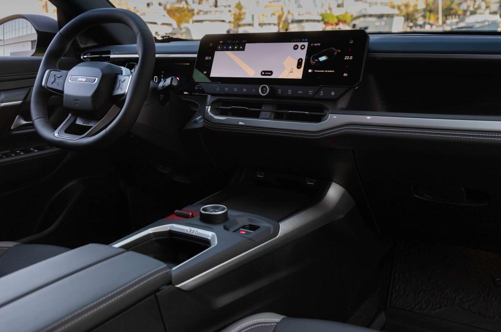 Jeep Compass interior