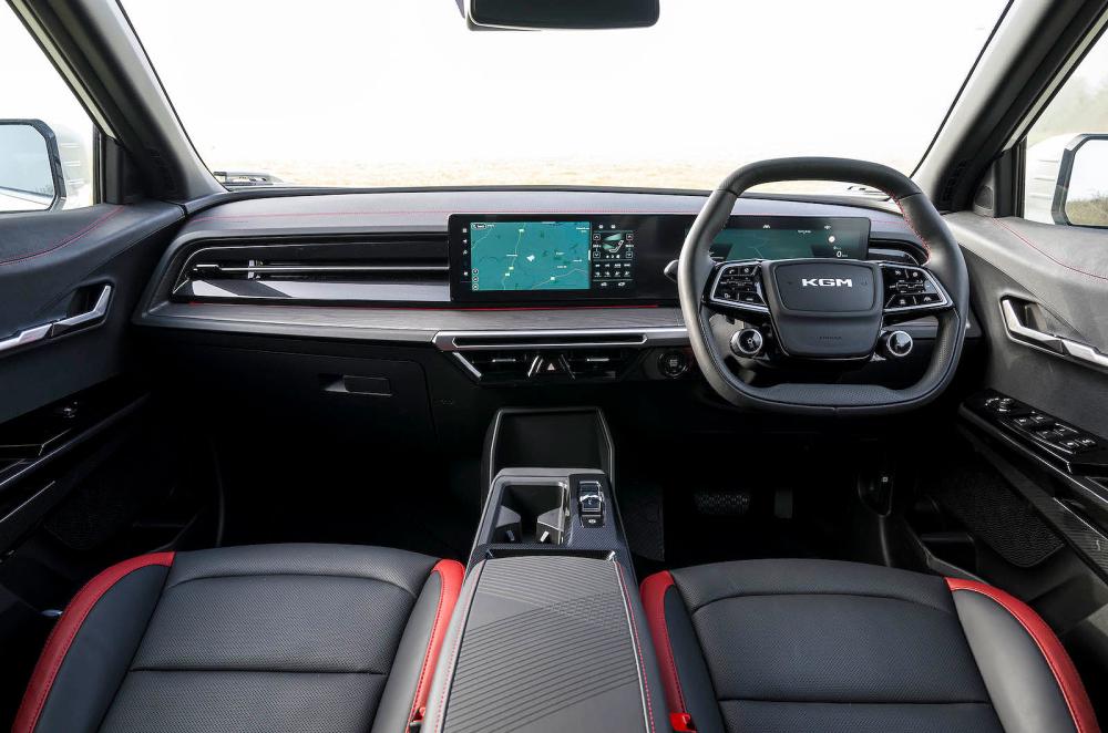 KGM Actyon dashboard