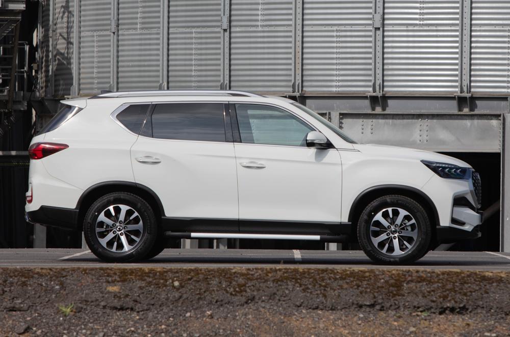 KGM Rexton Commercial static side