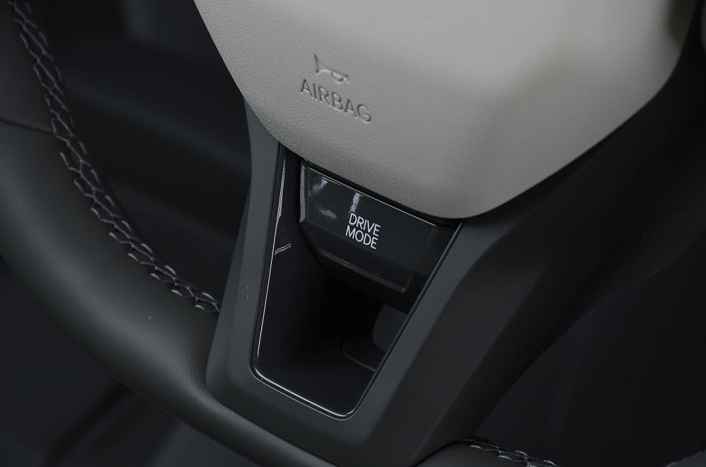 Kia EV3 steering wheel detail