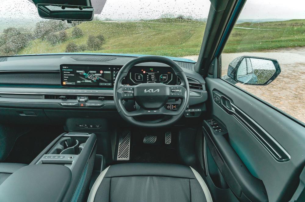 Kia EV9 dashboard