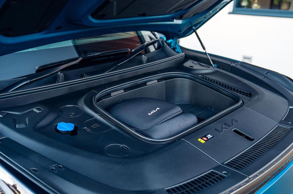 Kia EV9 front boot