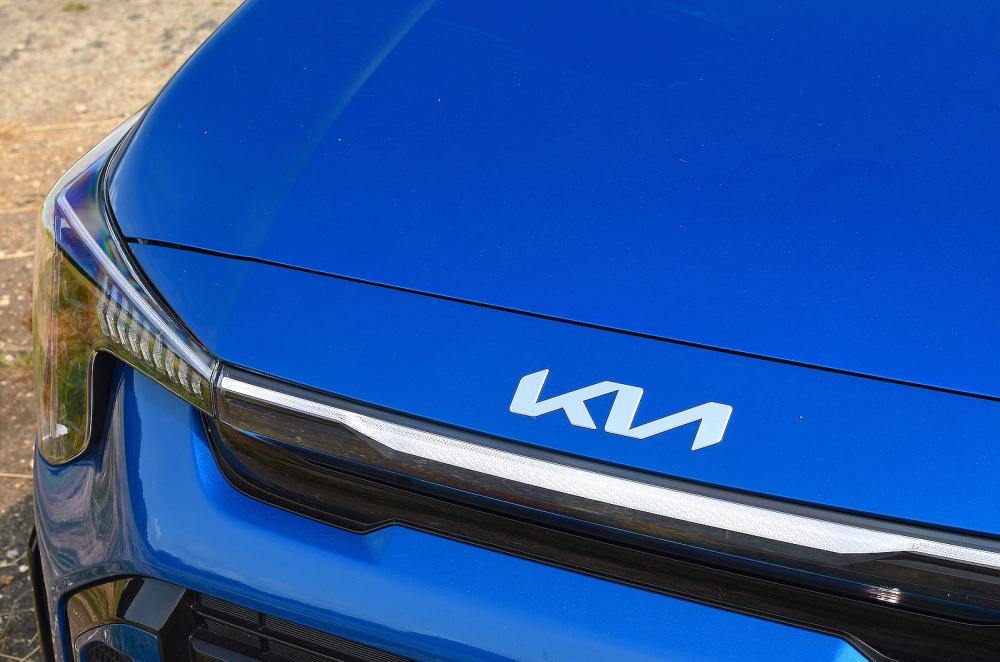 Kia Picanto front detail