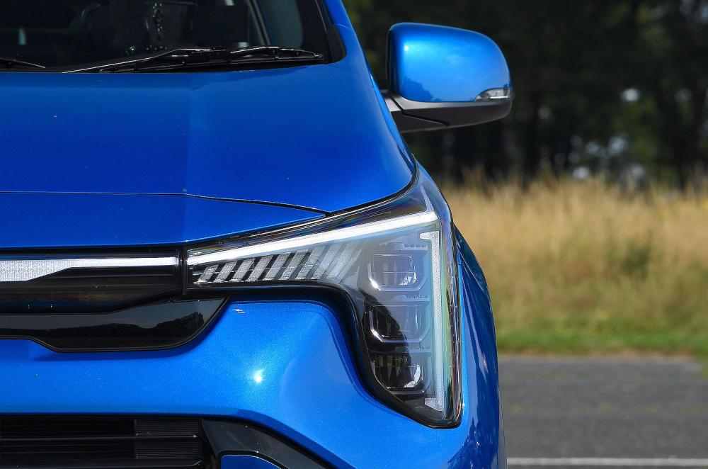 Kia Picanto headlights