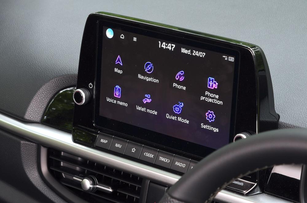 Kia Picanto infotainment touchscreen