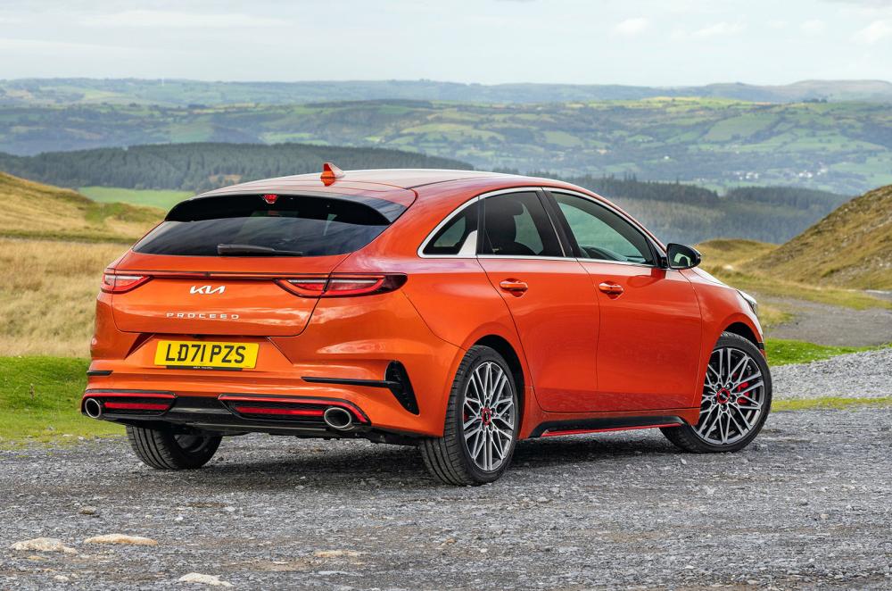 Kia Proceed 2021 rear right static