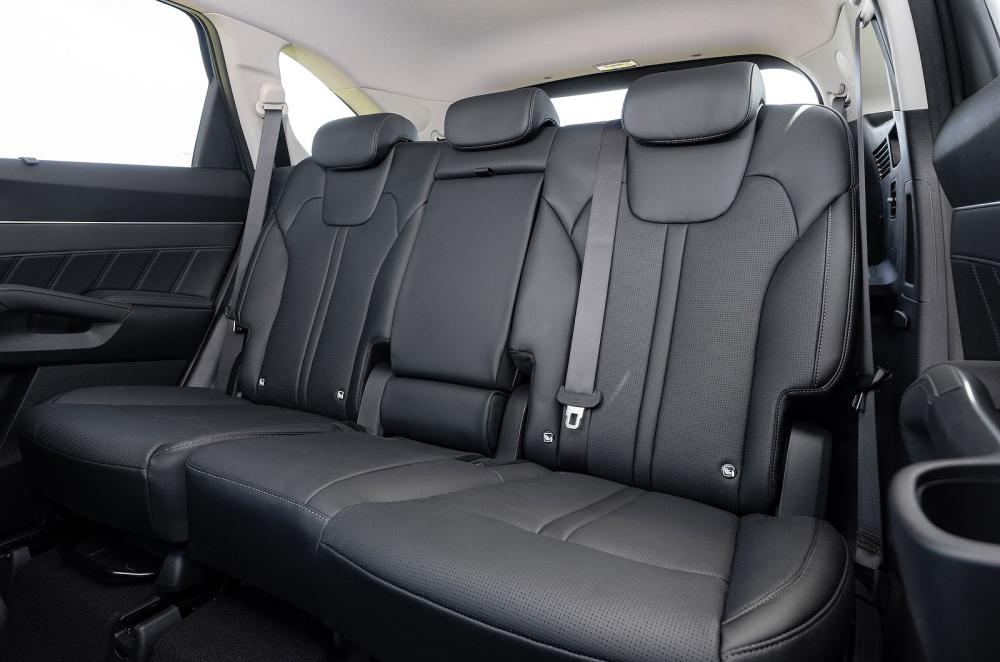 Kia Sorento back seats