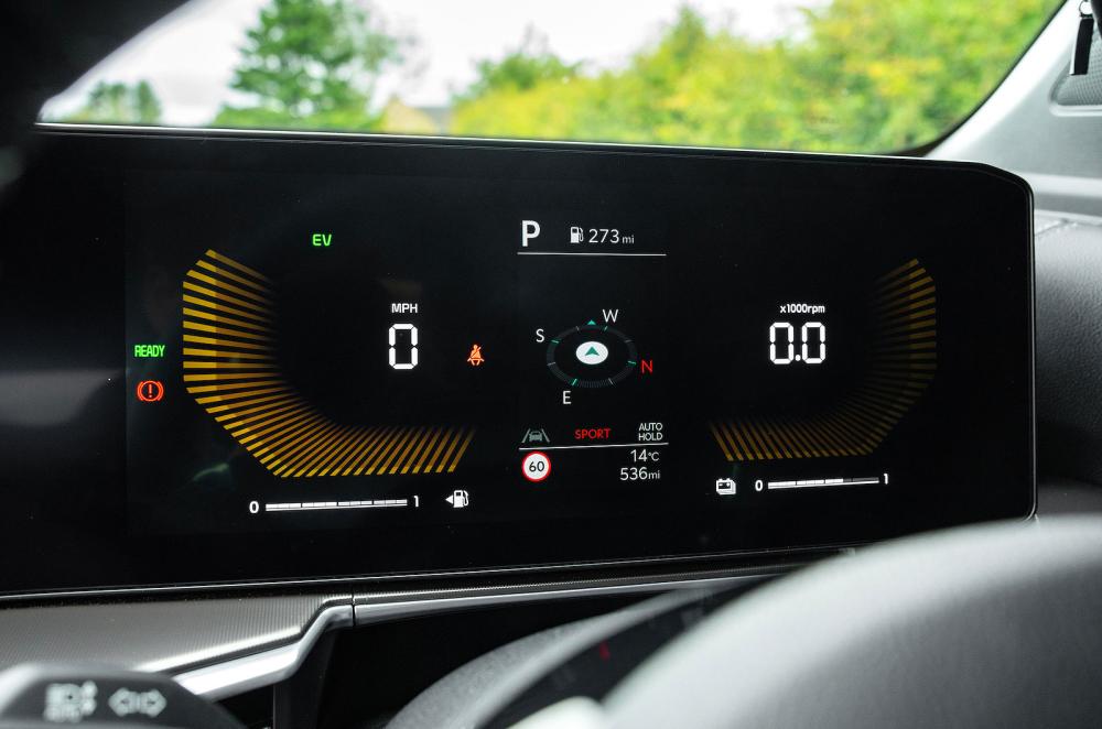 Kia Sorento driver display