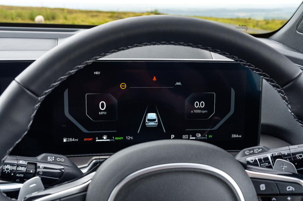 Kia Sorento driver display