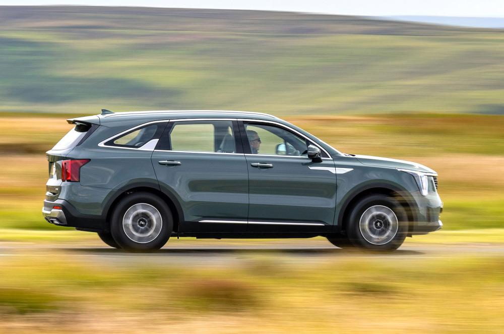 Kia Sorento right driving