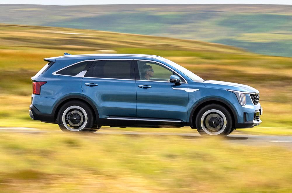 Kia Sorento right driving