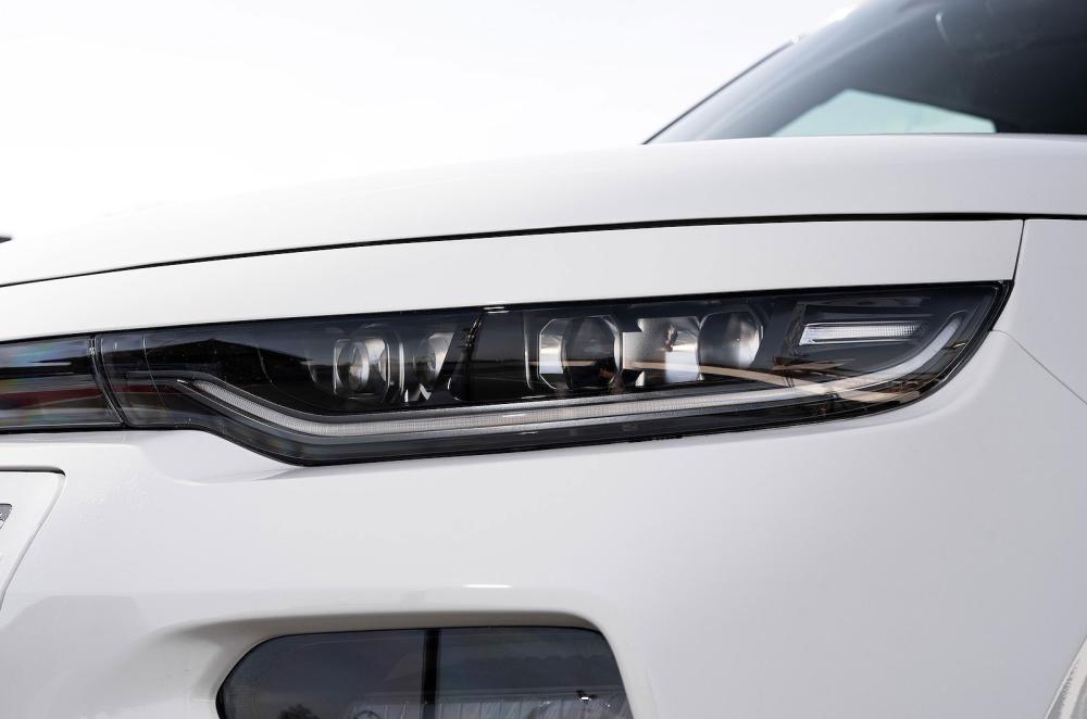 Kia Soul EV headlights detail