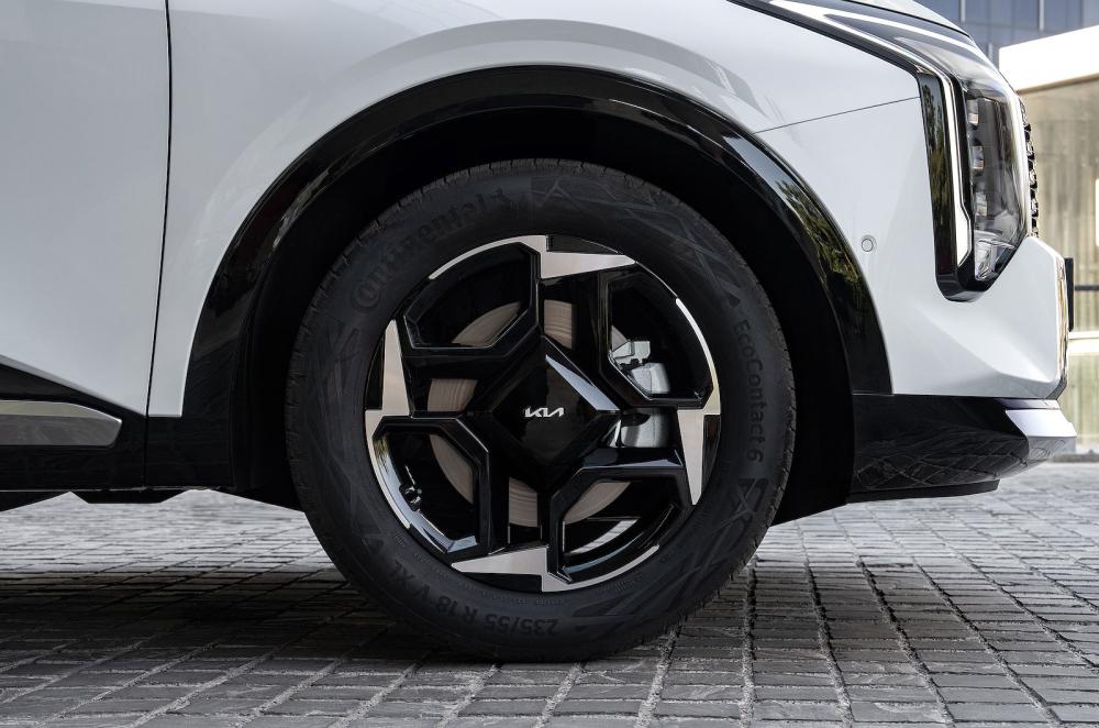 Kia Sportage alloy wheel