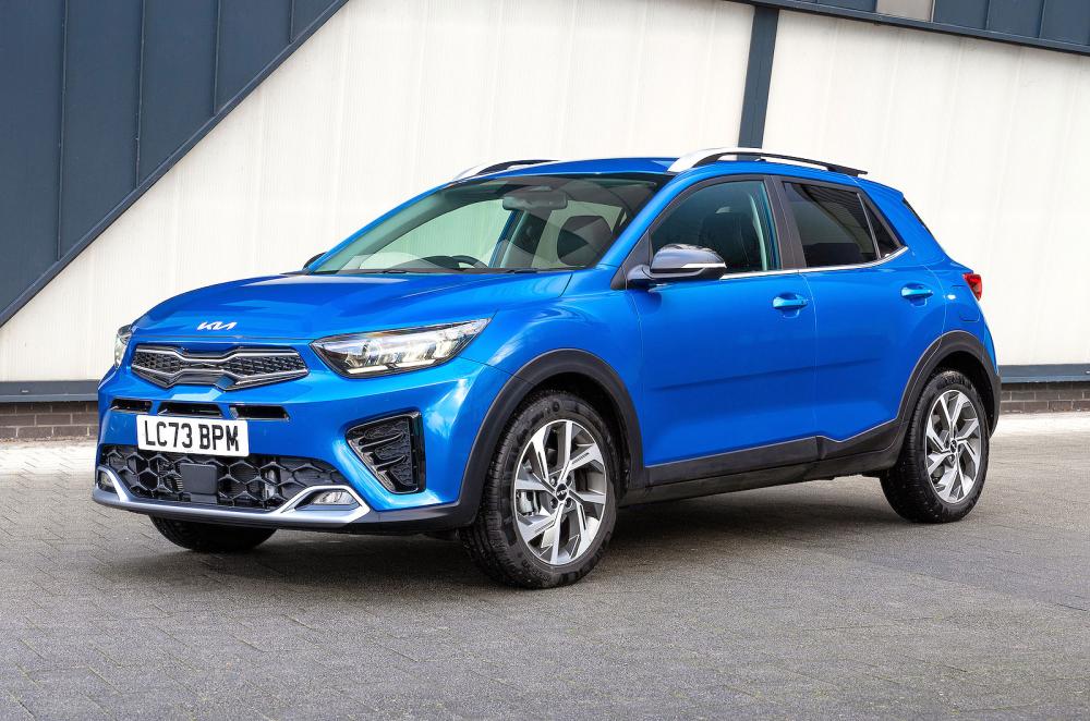 Kia Stonic front left static