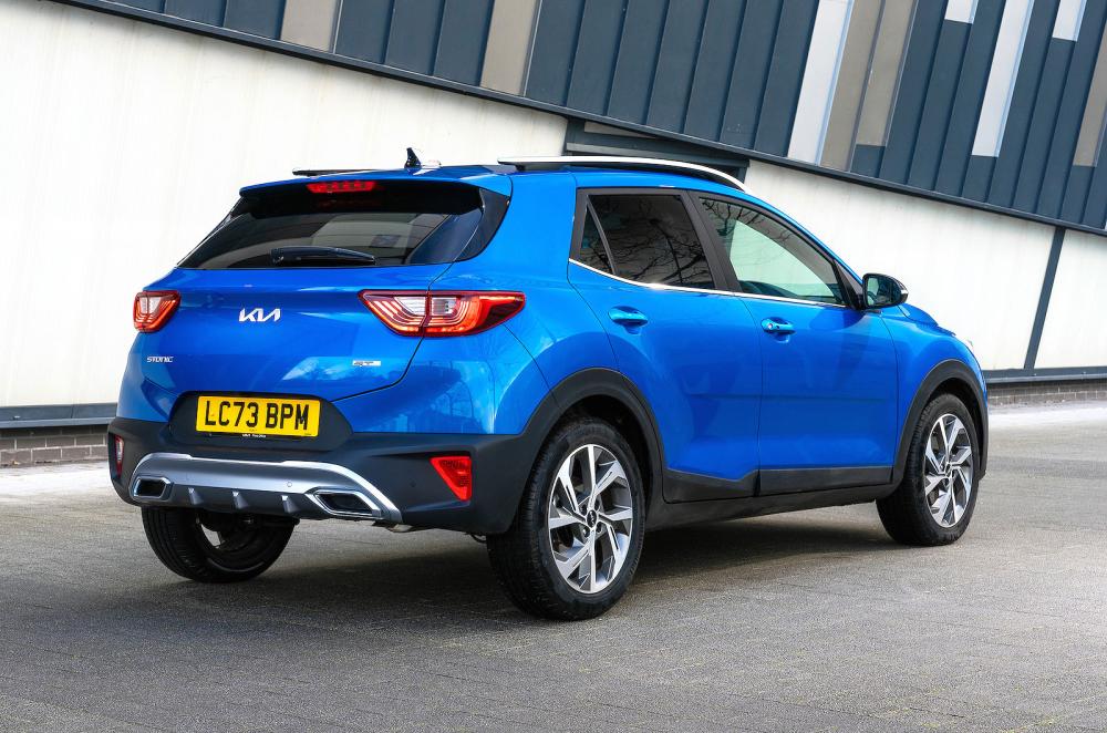 Kia Stonic rear right static