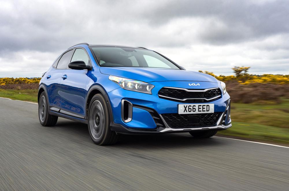 Kia XCeed front right driving
