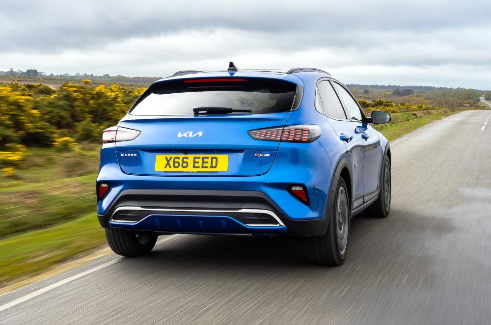 Kia XCeed rear right driving