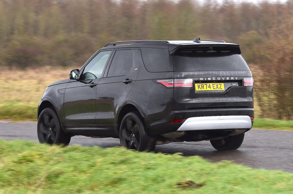 Land Rover Discovery rear left driving