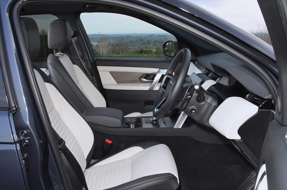 Land Rover Discovery Sport front seats
