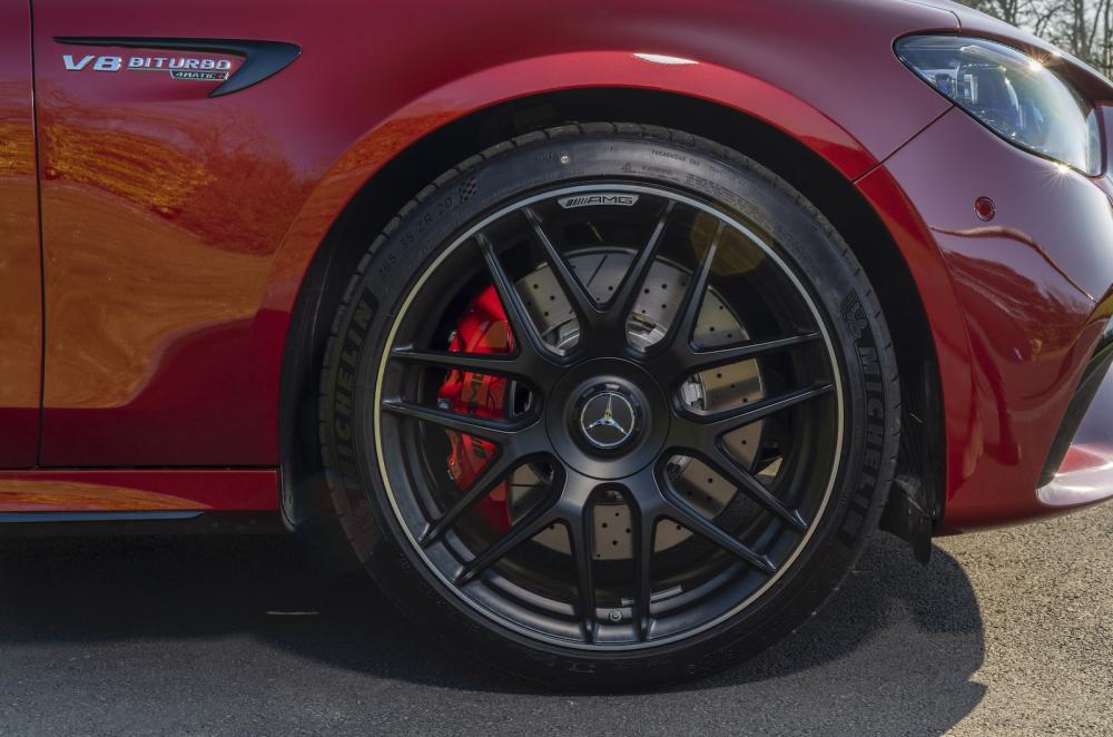 Mercedes-AMG E63 S Estate 2021 alloy wheel detail