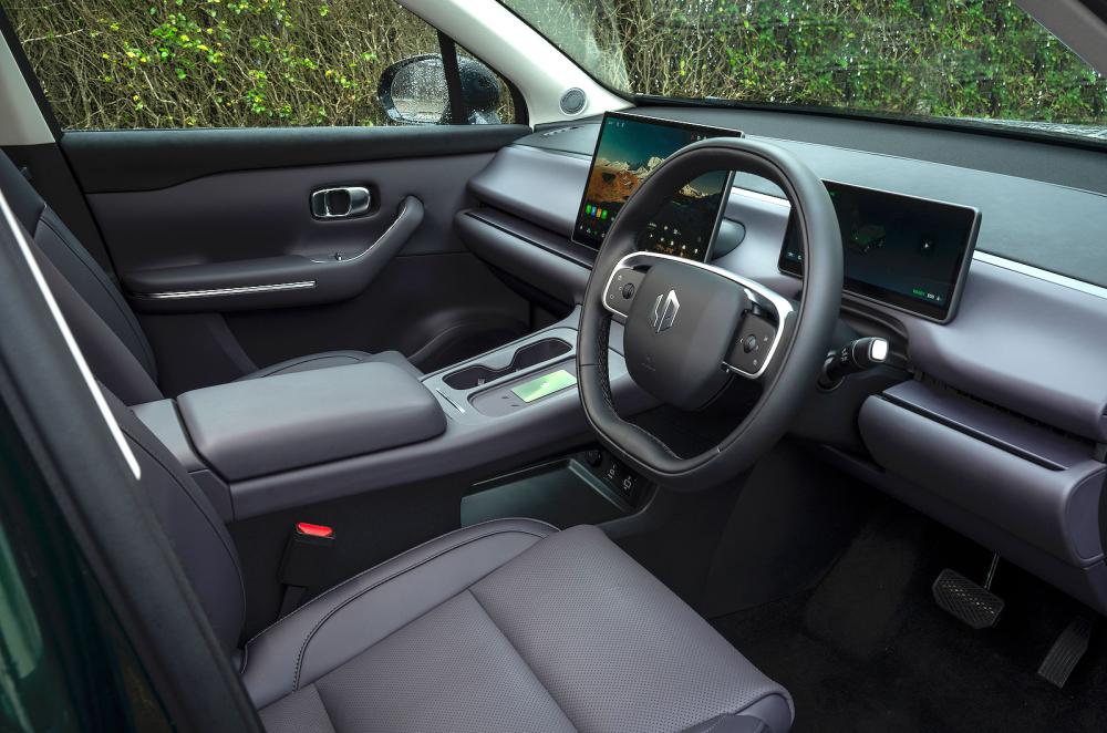 Leapmotor C10 front seats