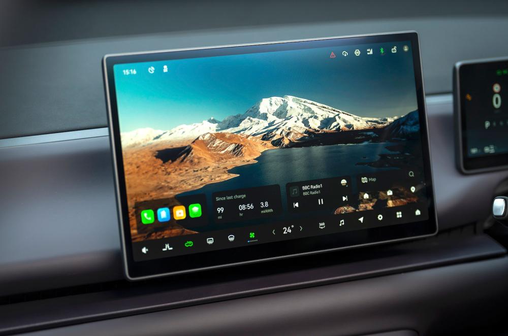 Leapmotor C10 infotainment touchscreen