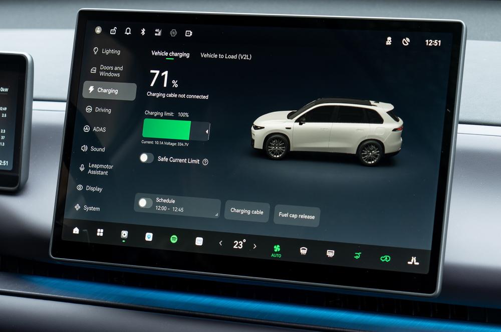 Leapmotor C10 REEV touchscreen