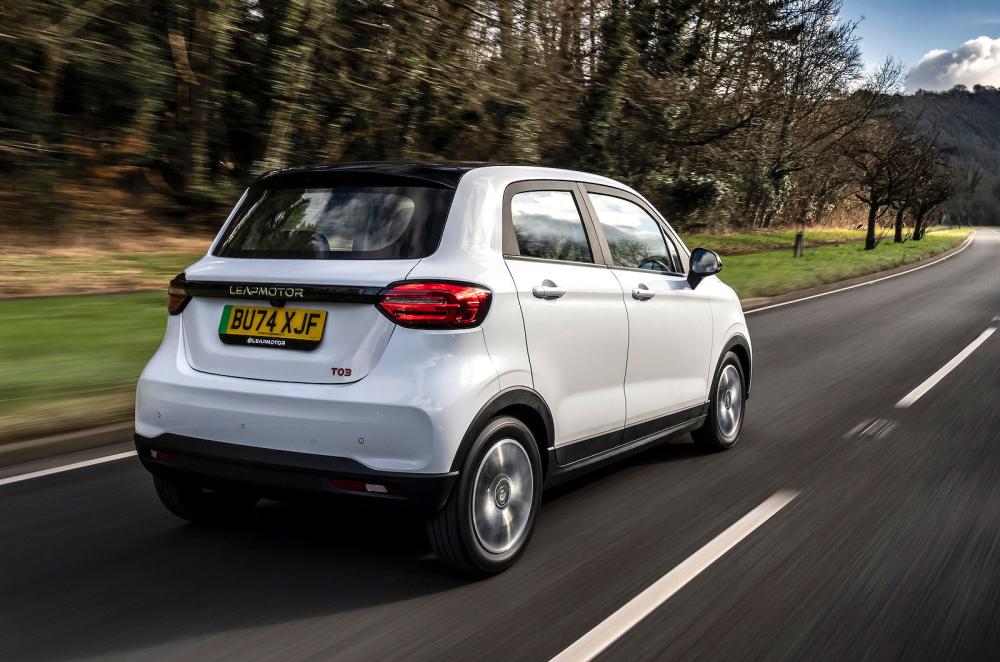 Leapmotor T03 rear right driving