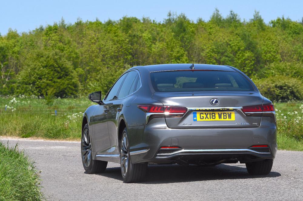 Lexus LS rear cornering