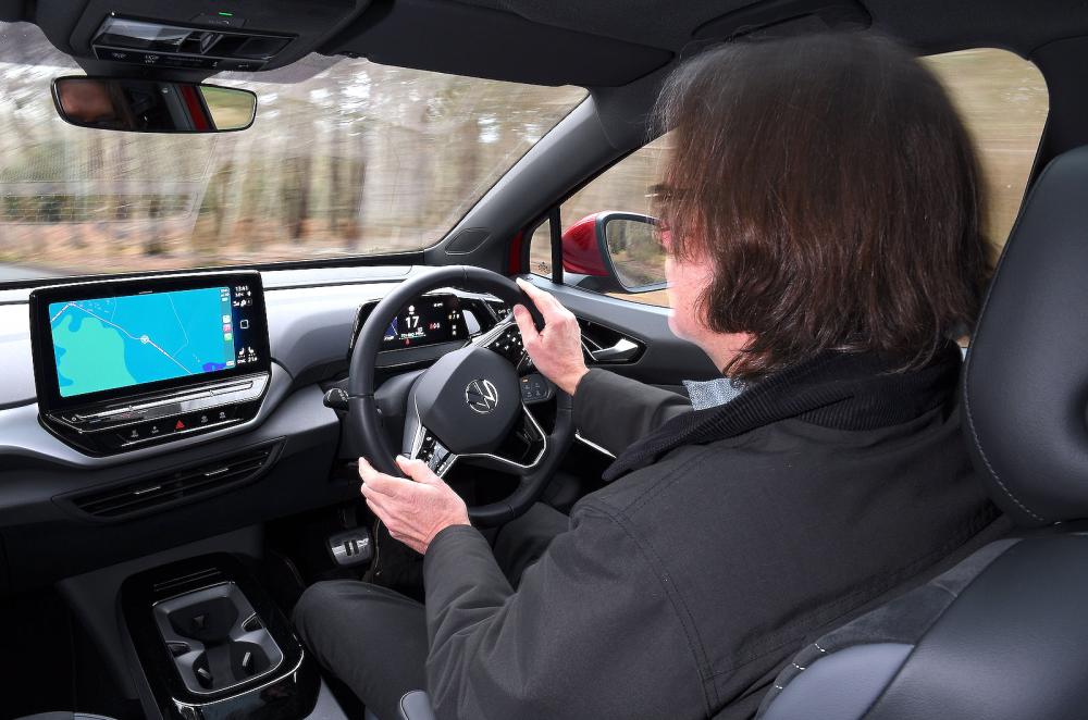 Mark Pearson test driving VW ID 5