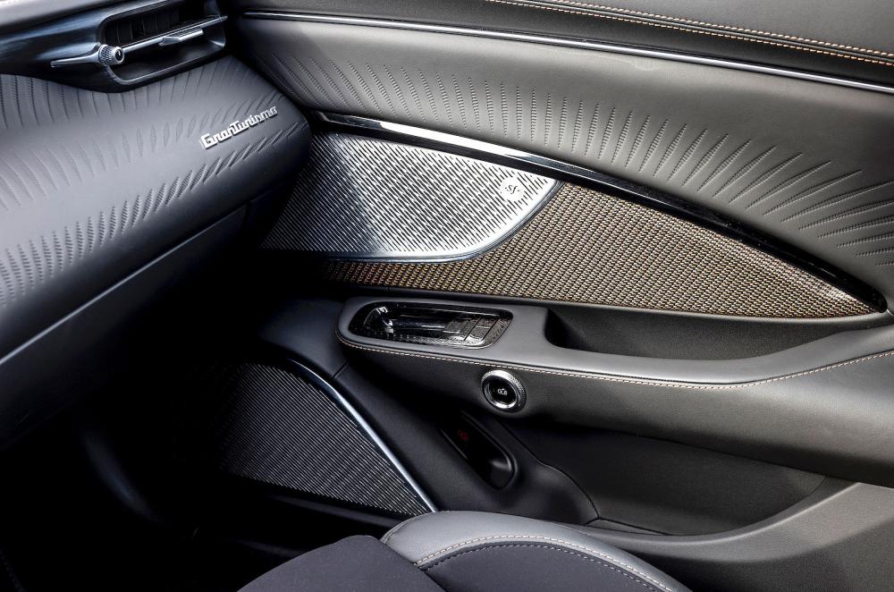 Maserati GranTurismo Folgore door detail