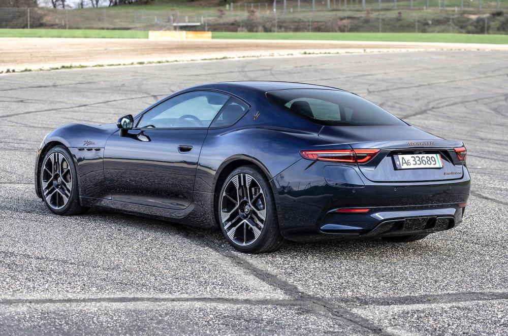 Maserati GranTurismo Folgore rear left static